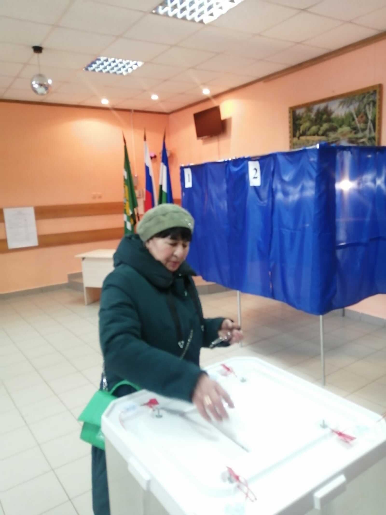 В Башкирии явка избирателей в первый день выборов президента страны на 15 часов составила 21,02%